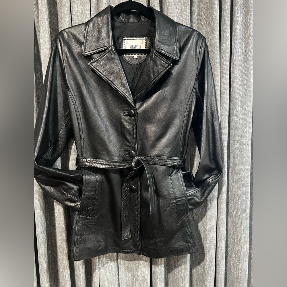 Vintage 1973 Vera Pelle Black Leather Belted Jacket Made in Italy M Like Butta!